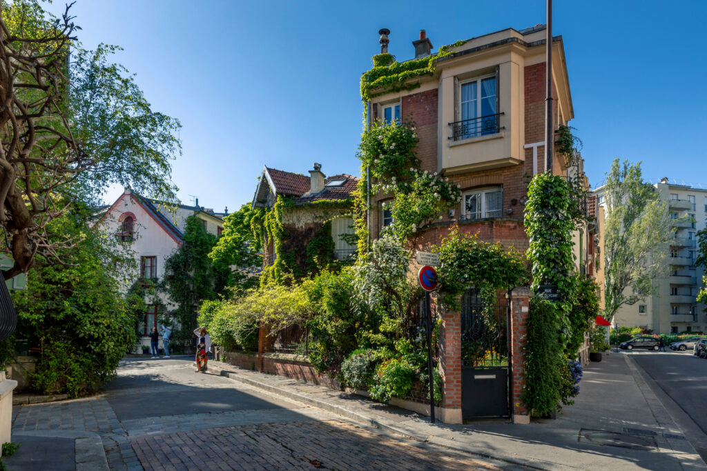 House in residential area in Paris